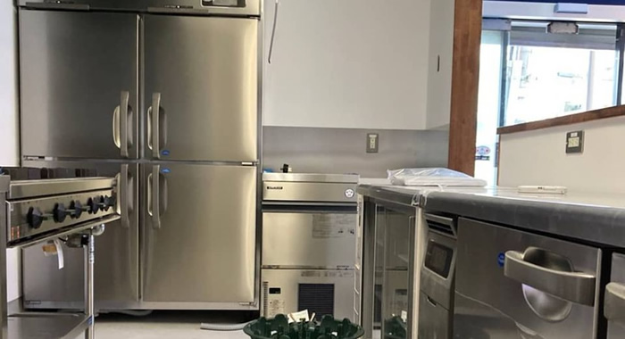 【使浅品　業務用・冷凍ストッカー　大容量190L】　厨房機器　冷凍庫　レストラン